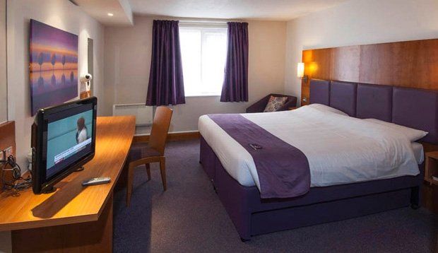 Premier Inn Warrington South Eksteriør billede
